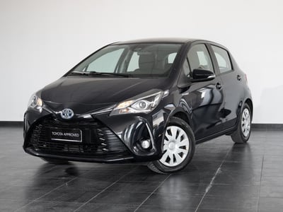 Toyota Yaris 1.5 Hybrid 5 porte Cool del 2019 usata a San Severo