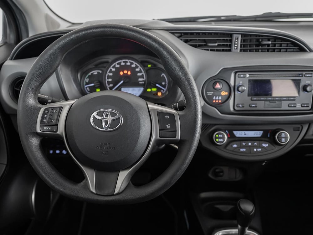 Toyota Yaris usata a Foggia (10)