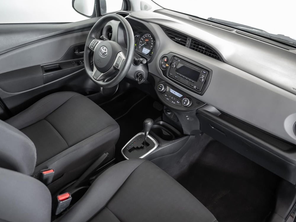 Toyota Yaris usata a Foggia (6)