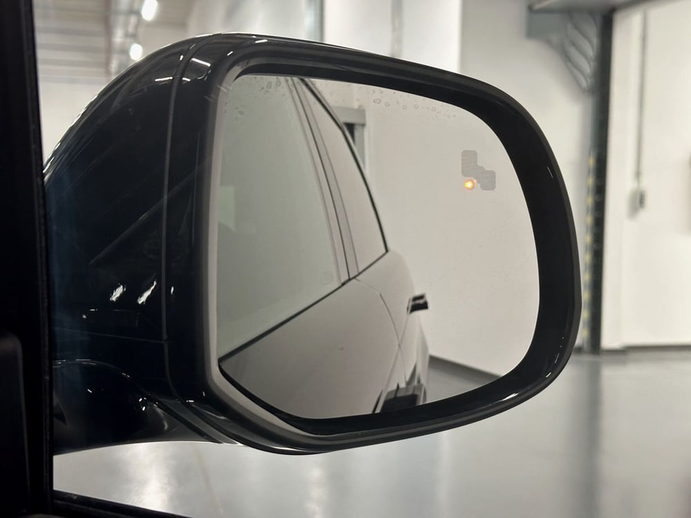 Land Rover Range Rover Sport usata a Milano (11)