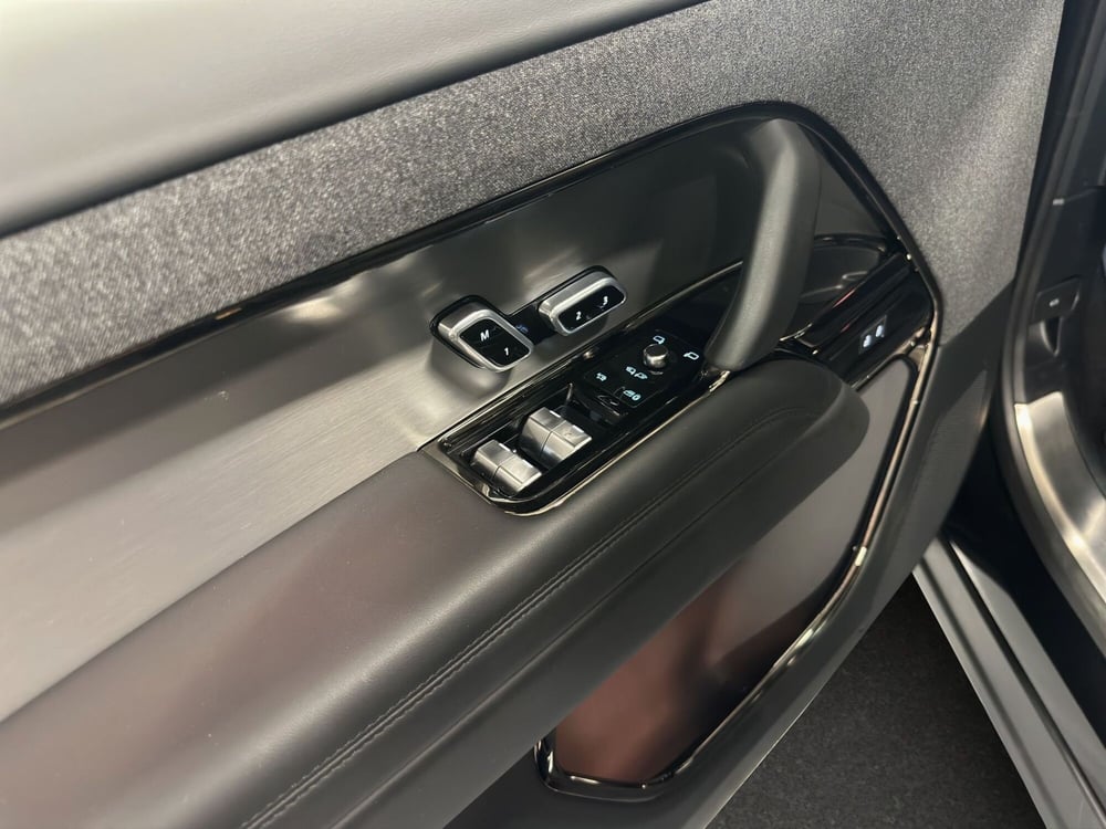 Land Rover Range Rover Sport usata a Milano (20)