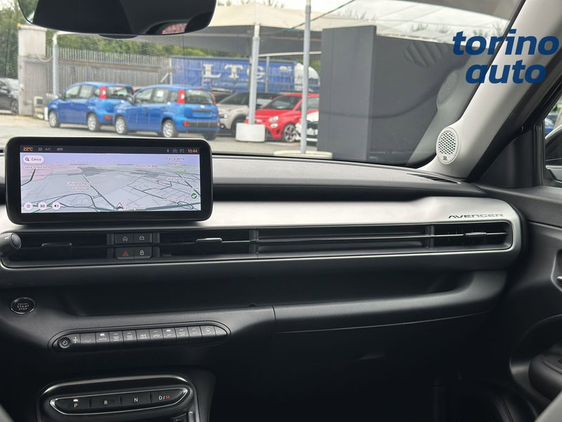 Jeep Avenger nuova a Torino (15)