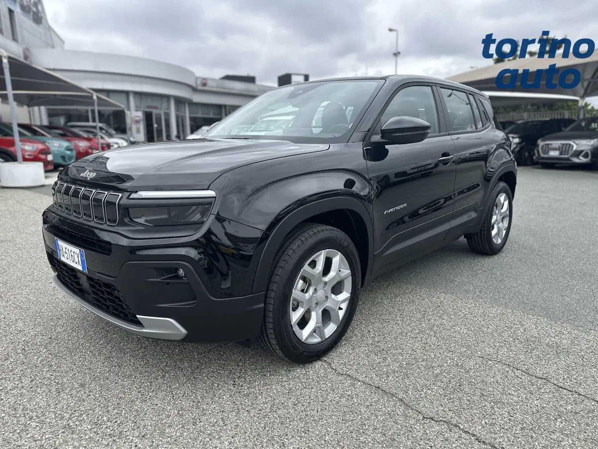 Jeep Avenger nuova a Torino (3)