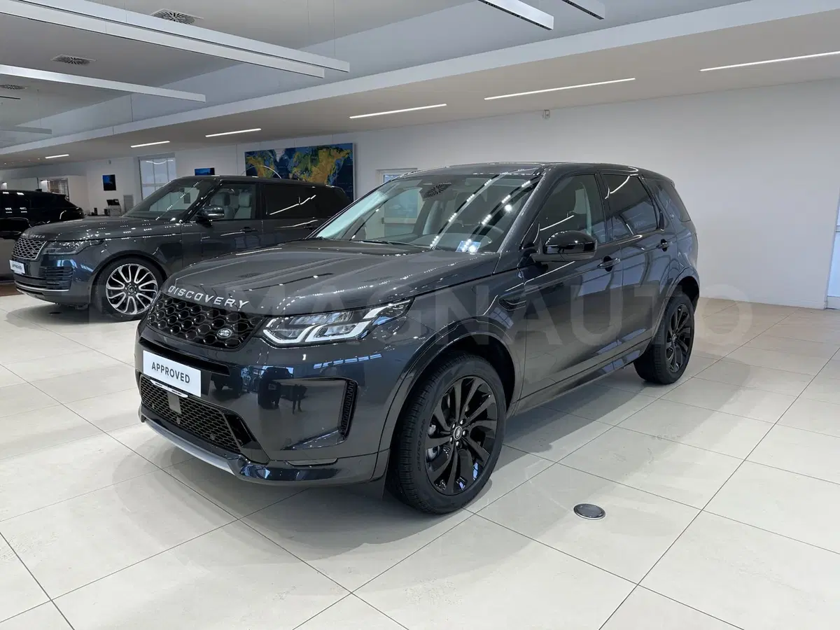 Land Rover Discovery Sport nuova a Forlì-Cesena