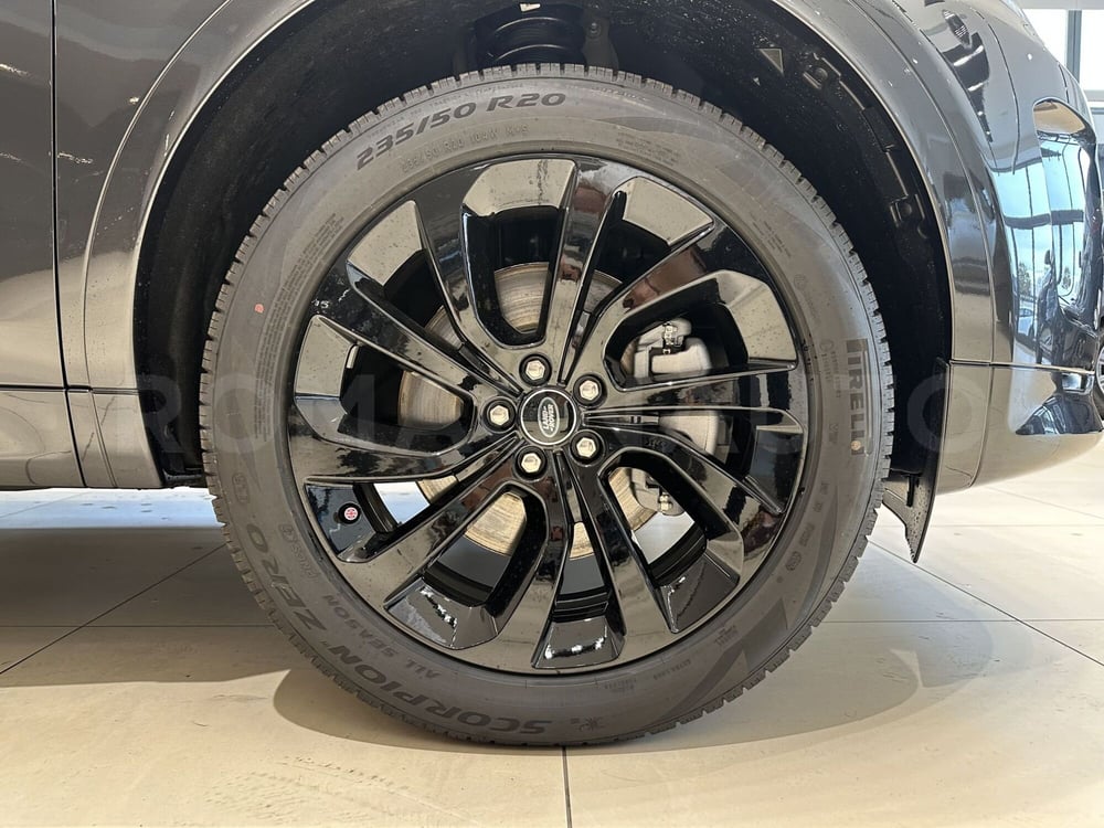 Land Rover Discovery Sport nuova a Forlì-Cesena (3)