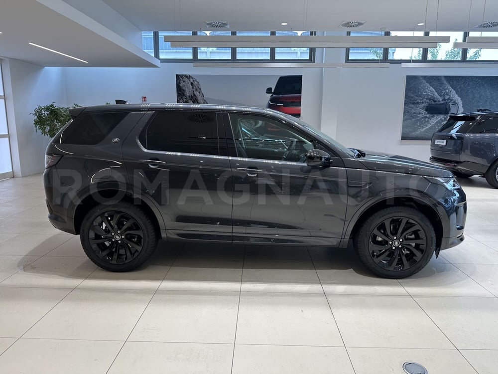 Land Rover Discovery Sport nuova a Forlì-Cesena (6)