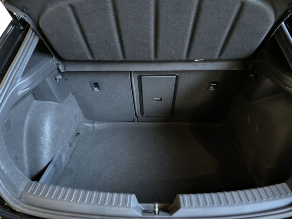 SEAT Leon usata a Udine (15)