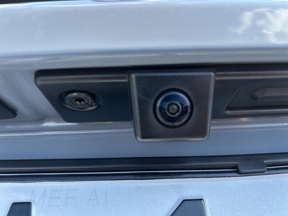 Jeep Avenger nuova a Latina (11)