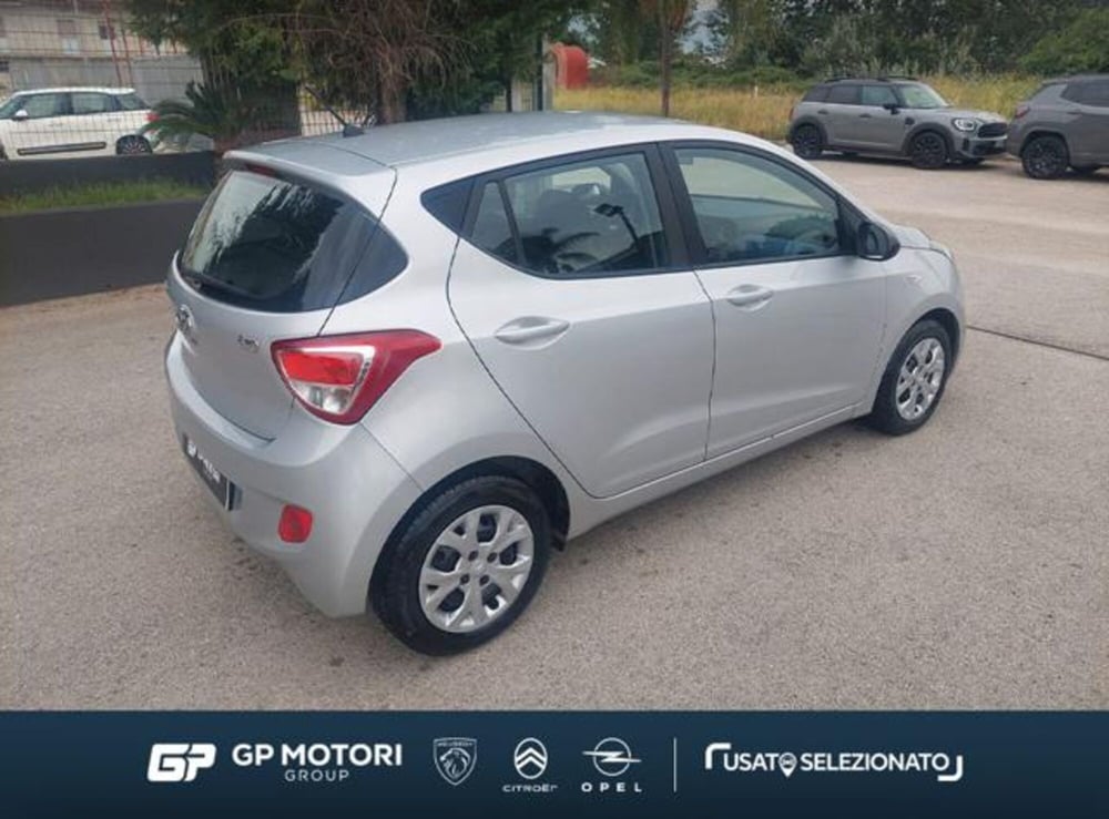 Hyundai i10 usata a Caserta (4)