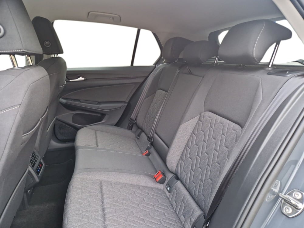 Volkswagen Golf nuova a Siena (12)