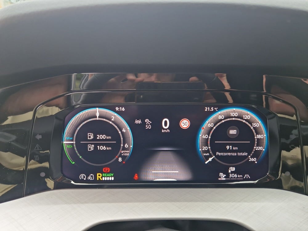 Volkswagen Golf nuova a Siena (15)