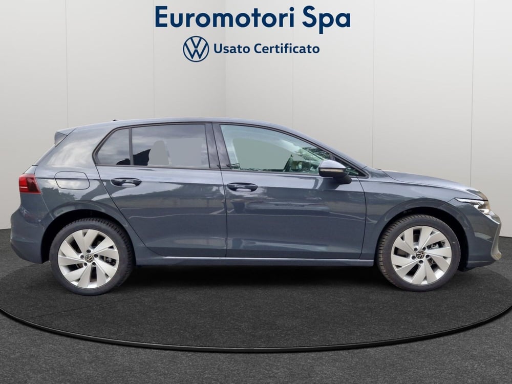 Volkswagen Golf nuova a Siena (6)