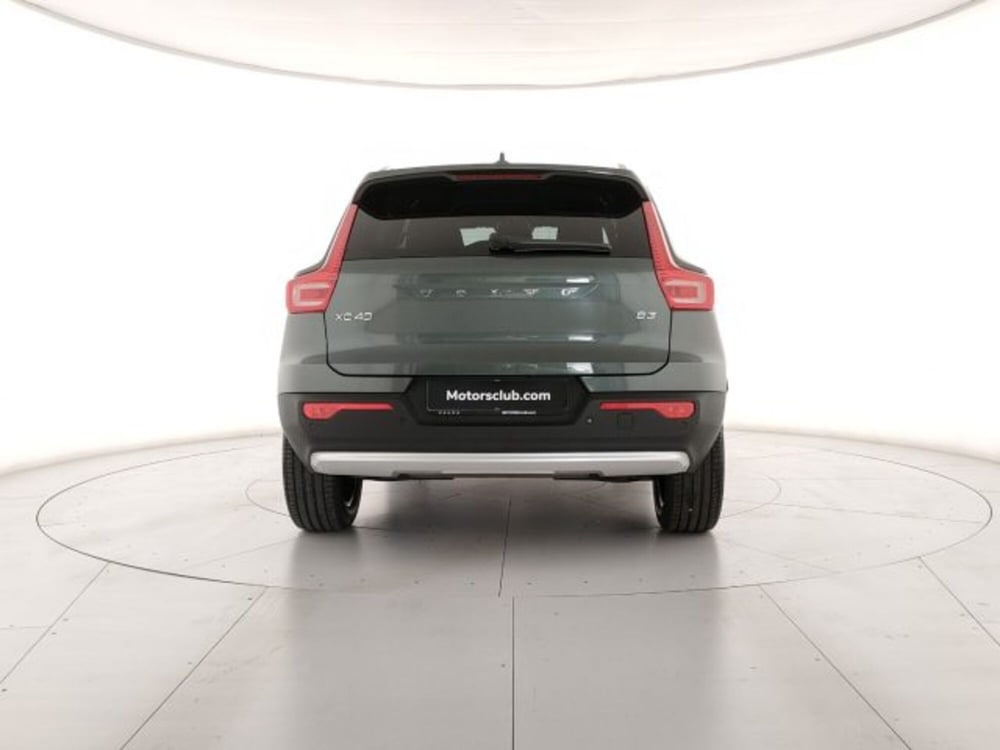 Volvo XC40 nuova a Modena (4)