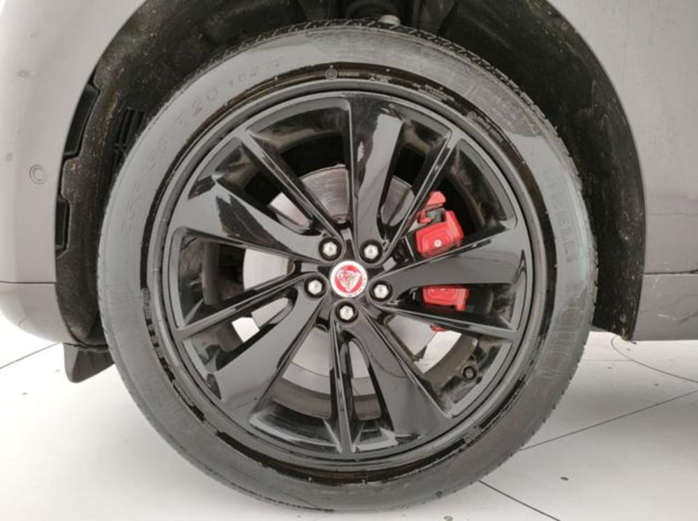 Jaguar F-Pace usata a Modena (8)