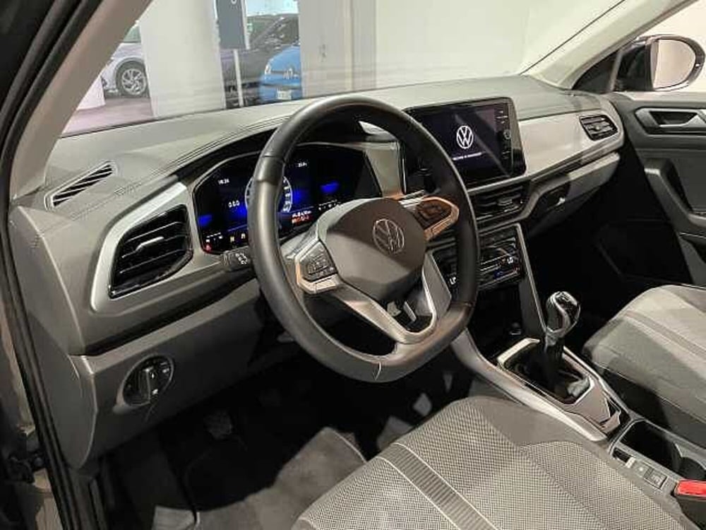 Volkswagen T-Roc usata a Genova (8)