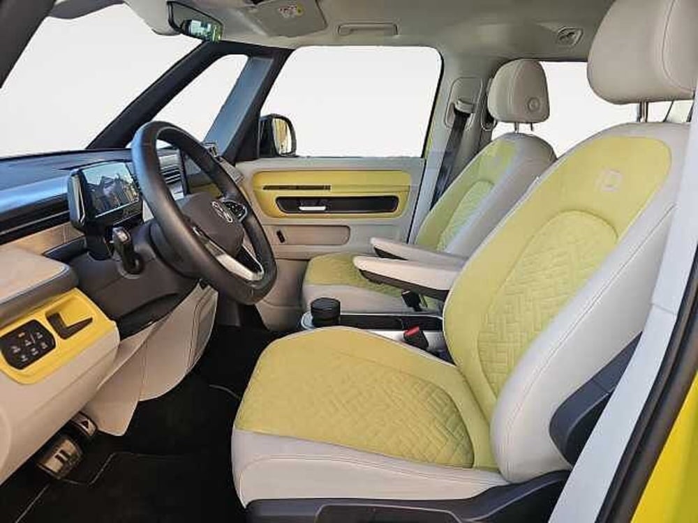 Volkswagen ID.Buzz usata a Lecco (9)