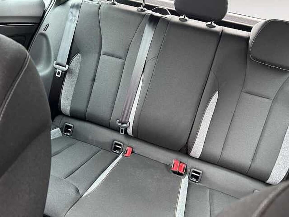 Skoda Kamiq nuova a Lecco (13)