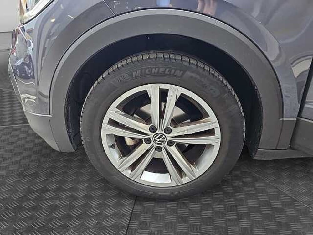 Volkswagen T-Cross usata a Lecco (14)