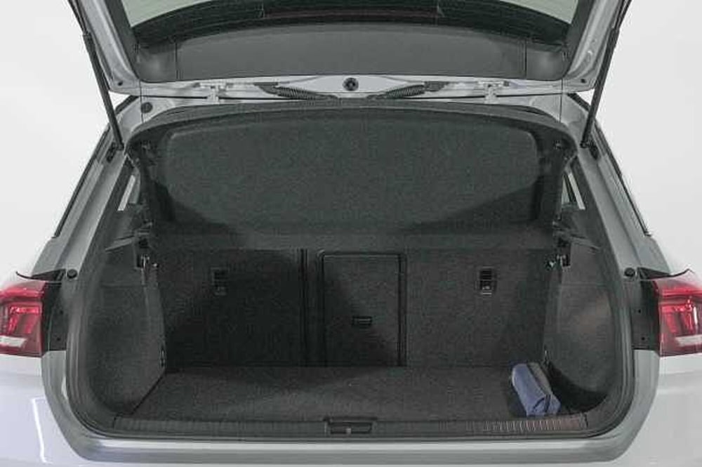 Volkswagen T-Roc usata a Como (7)