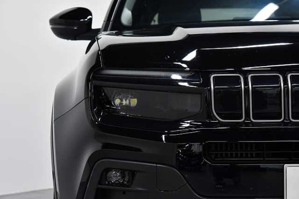 Jeep Avenger usata a Como (11)