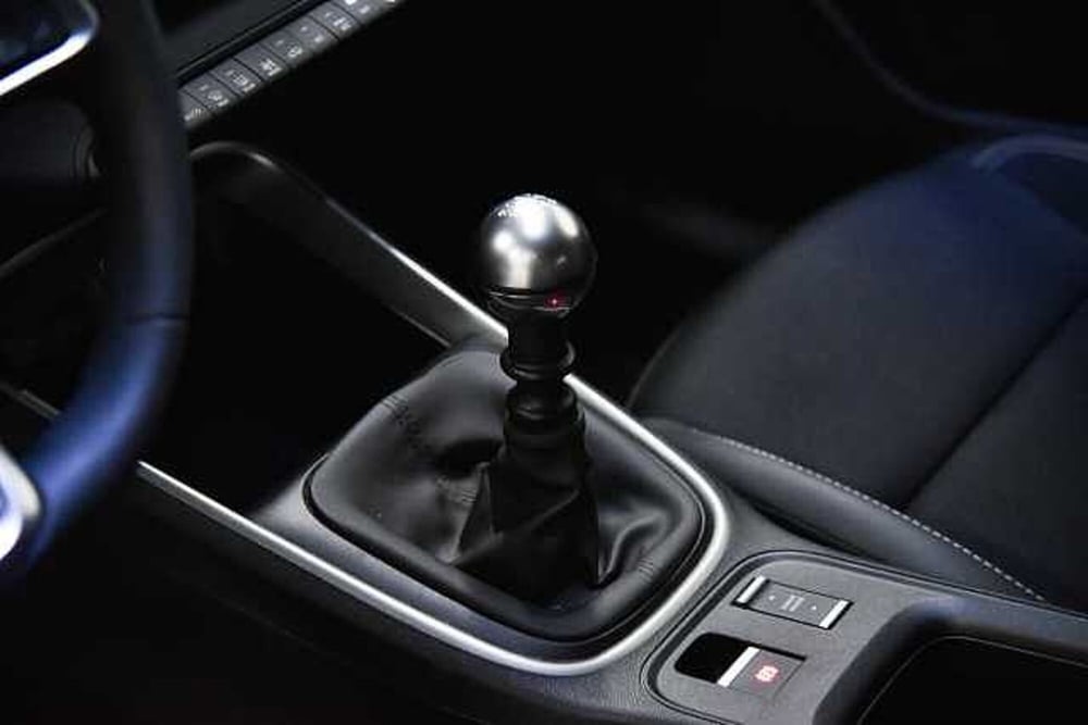 Jeep Avenger usata a Como (16)
