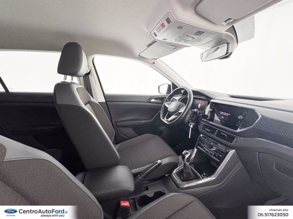 Volkswagen T-Cross usata a Roma (6)
