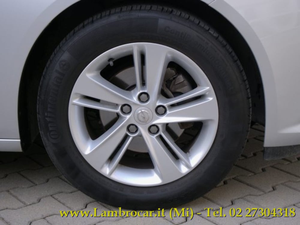 Opel Insignia Station Wagon usata a Milano (12)