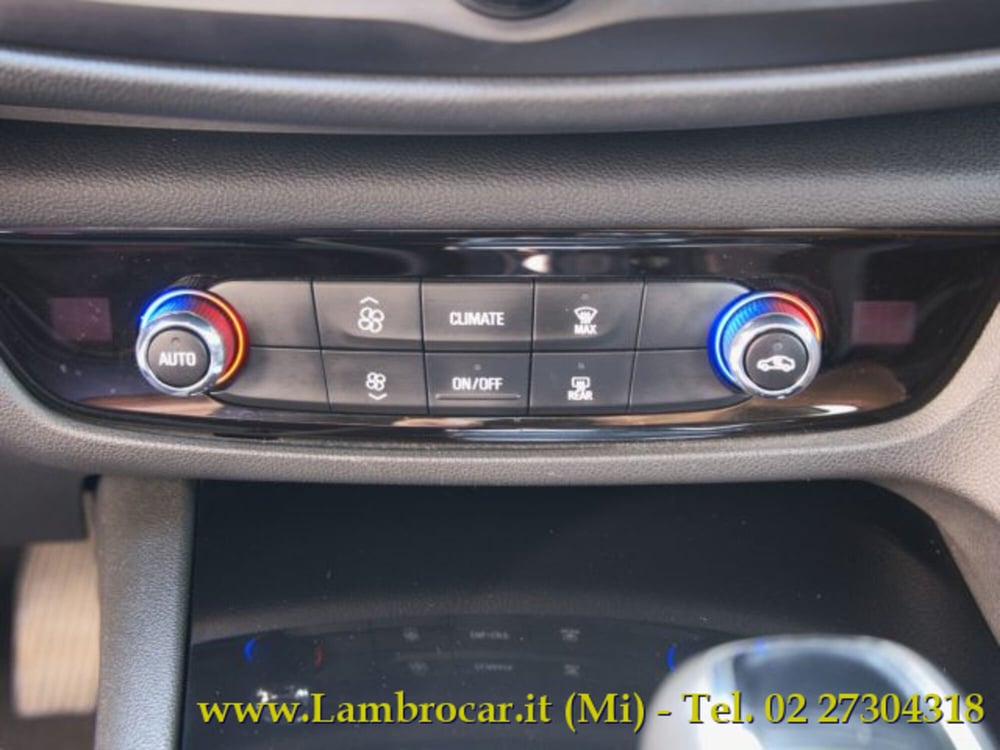 Opel Insignia Station Wagon usata a Milano (18)