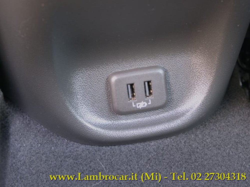 Opel Insignia Station Wagon usata a Milano (19)