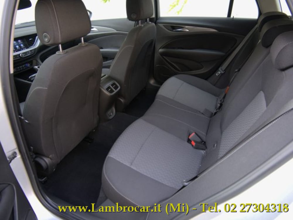Opel Insignia Station Wagon usata a Milano (5)