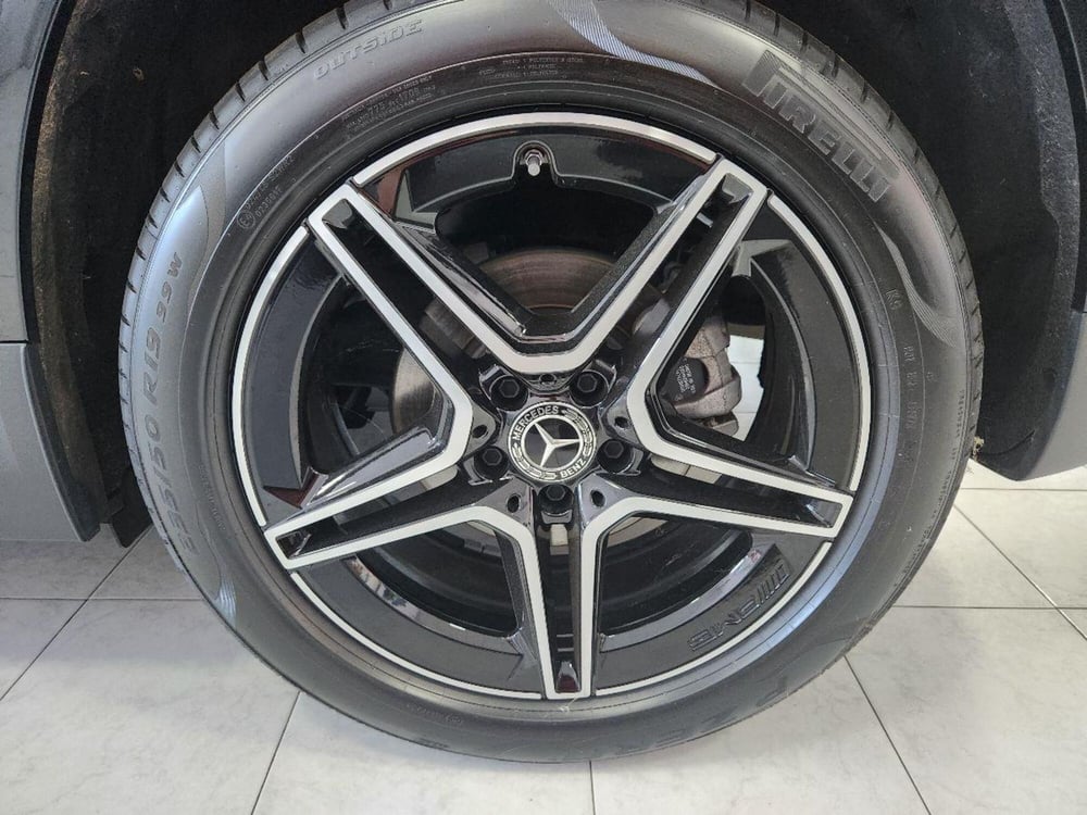 Mercedes-Benz GLB usata a Milano (10)