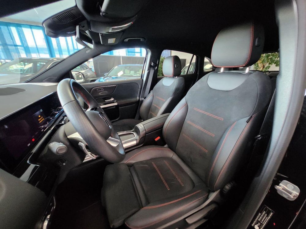 Mercedes-Benz GLB usata a Milano (13)