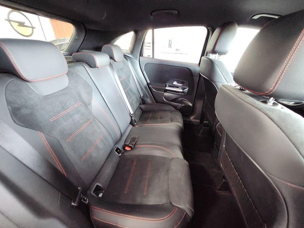 Mercedes-Benz GLB usata a Milano (17)