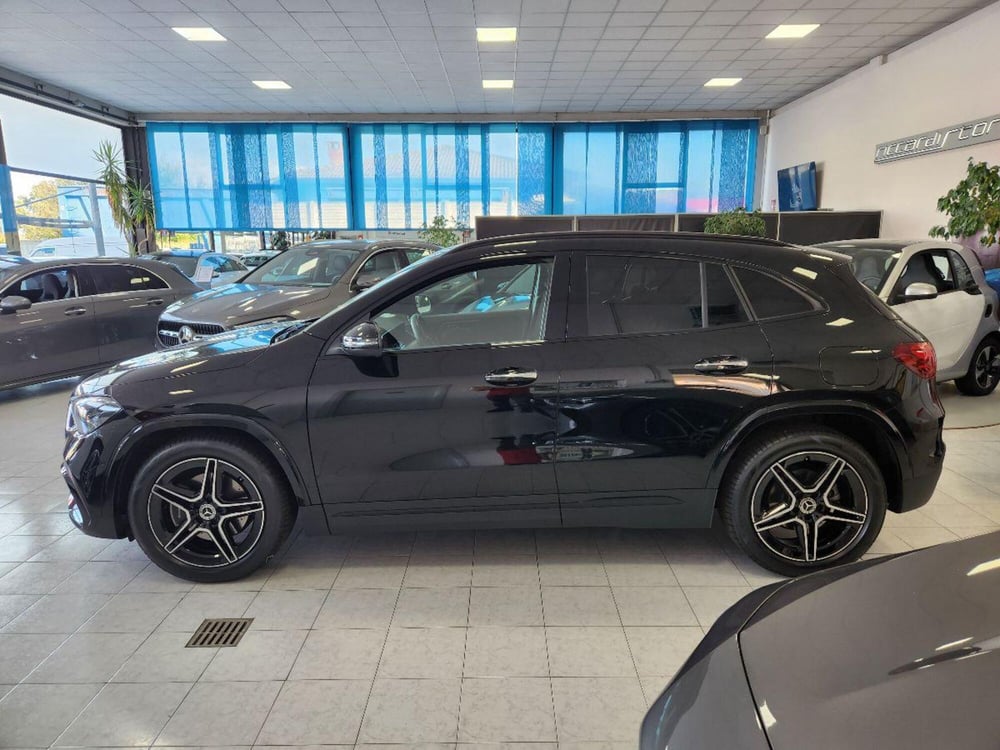 Mercedes-Benz GLB usata a Milano (7)
