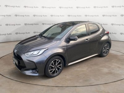 Toyota Yaris Cross 1.5 Hybrid 5p. E-CVT Lounge del 2021 usata a Albano Vercellese