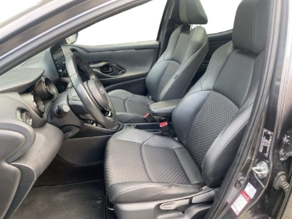 Toyota Yaris Cross usata a Vercelli (12)
