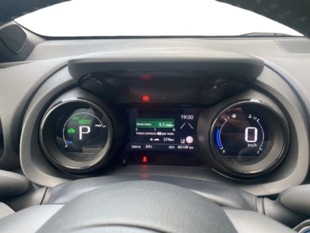 Toyota Yaris Cross usata a Vercelli (13)