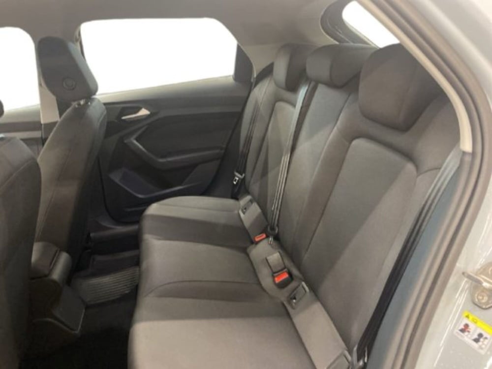 Audi A1 allstreet usata a Vercelli (11)