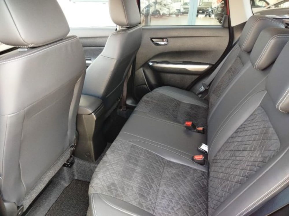 Suzuki Vitara nuova a Oristano (17)