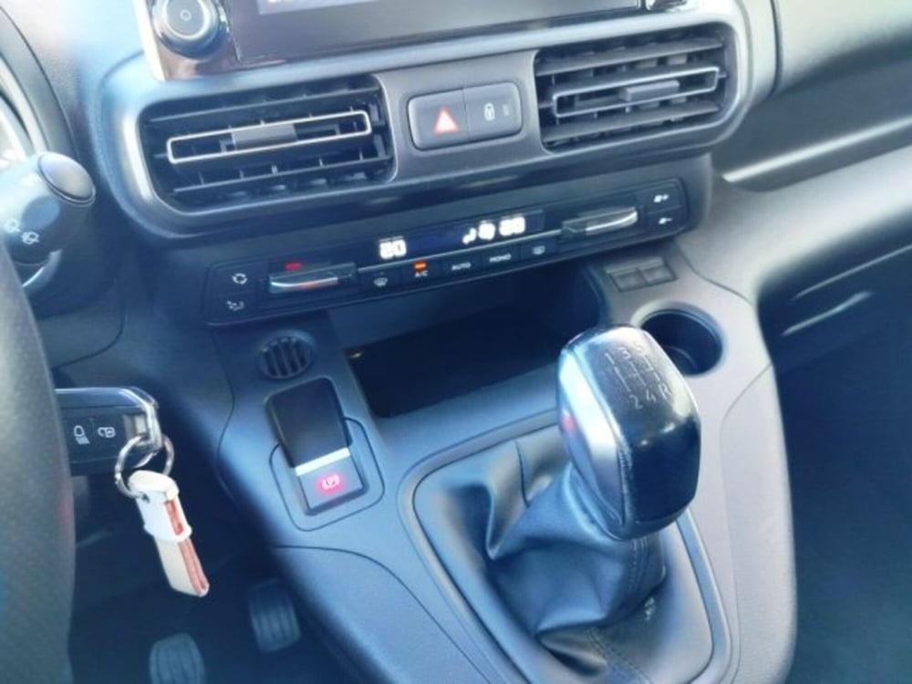 Toyota Proace City Verso usata a Oristano (16)