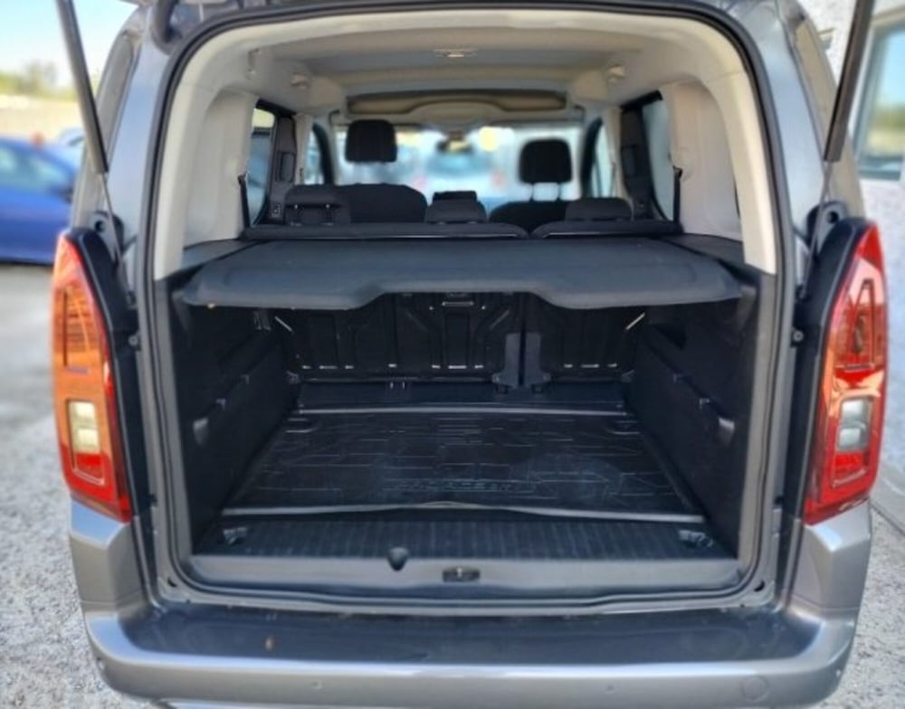 Toyota Proace City Verso usata a Oristano (19)