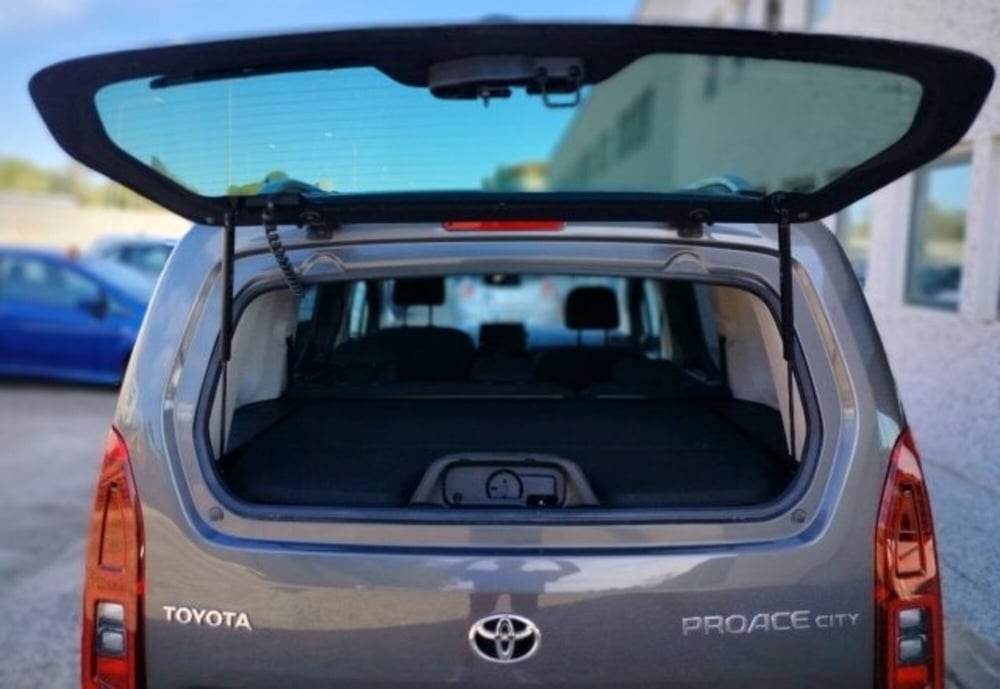Toyota Proace City Verso usata a Oristano (20)