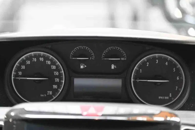 Lancia Ypsilon usata a Torino (13)