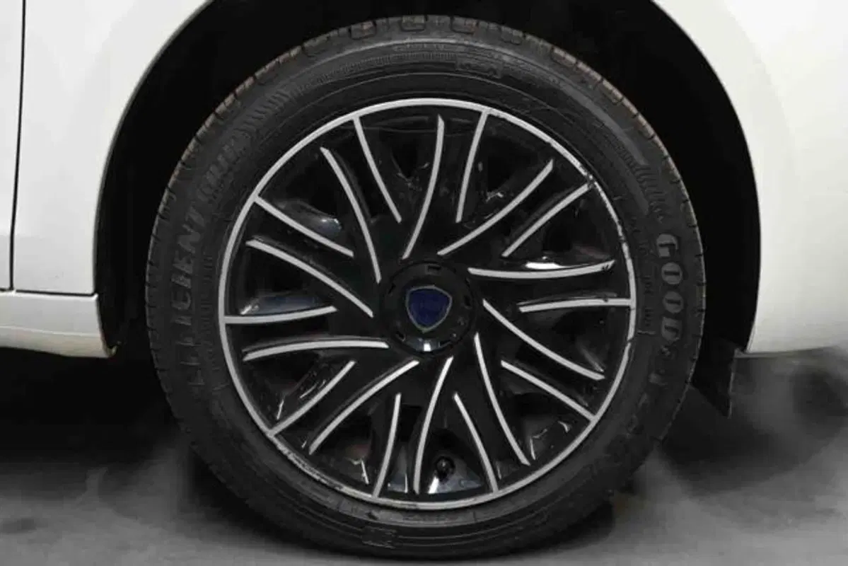 Lancia Ypsilon usata a Torino (6)