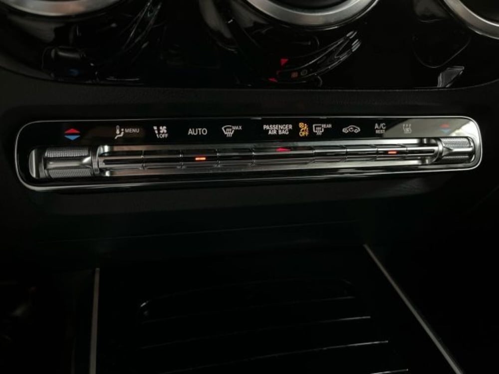 Mercedes-Benz GLA SUV usata a Verona (13)