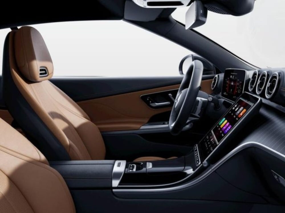 Mercedes-Benz CLE Cabrio nuova a Verona (6)