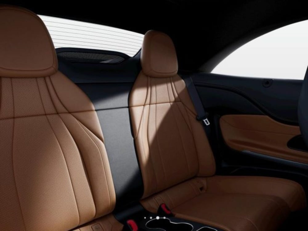 Mercedes-Benz CLE Cabrio nuova a Verona (7)