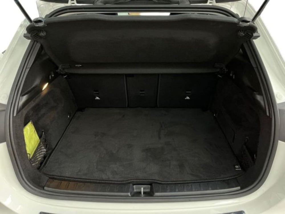 Mercedes-Benz GLA SUV usata a Verona (13)
