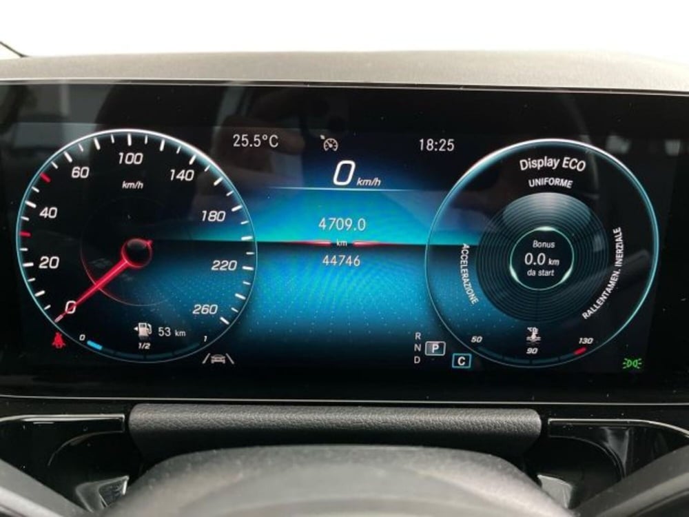 Mercedes-Benz GLA SUV usata a Verona (8)