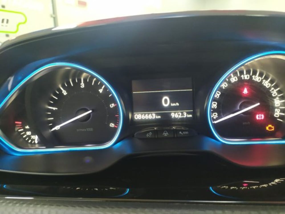 Peugeot 2008 usata a Trieste (10)